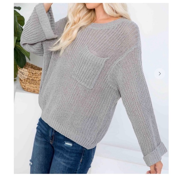 13 Boho Lightweight Sweater knit top with pocket - Picture 4 of 5